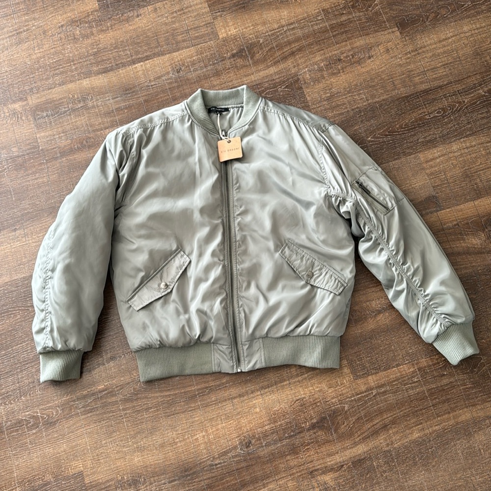 Women’s Blu Pepper sage green vintage jacket. NWT